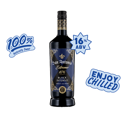 San Antonio Extremo Black Intenso bottle with 100% naturally sweet, 16% ABV, and enjoy chilled label